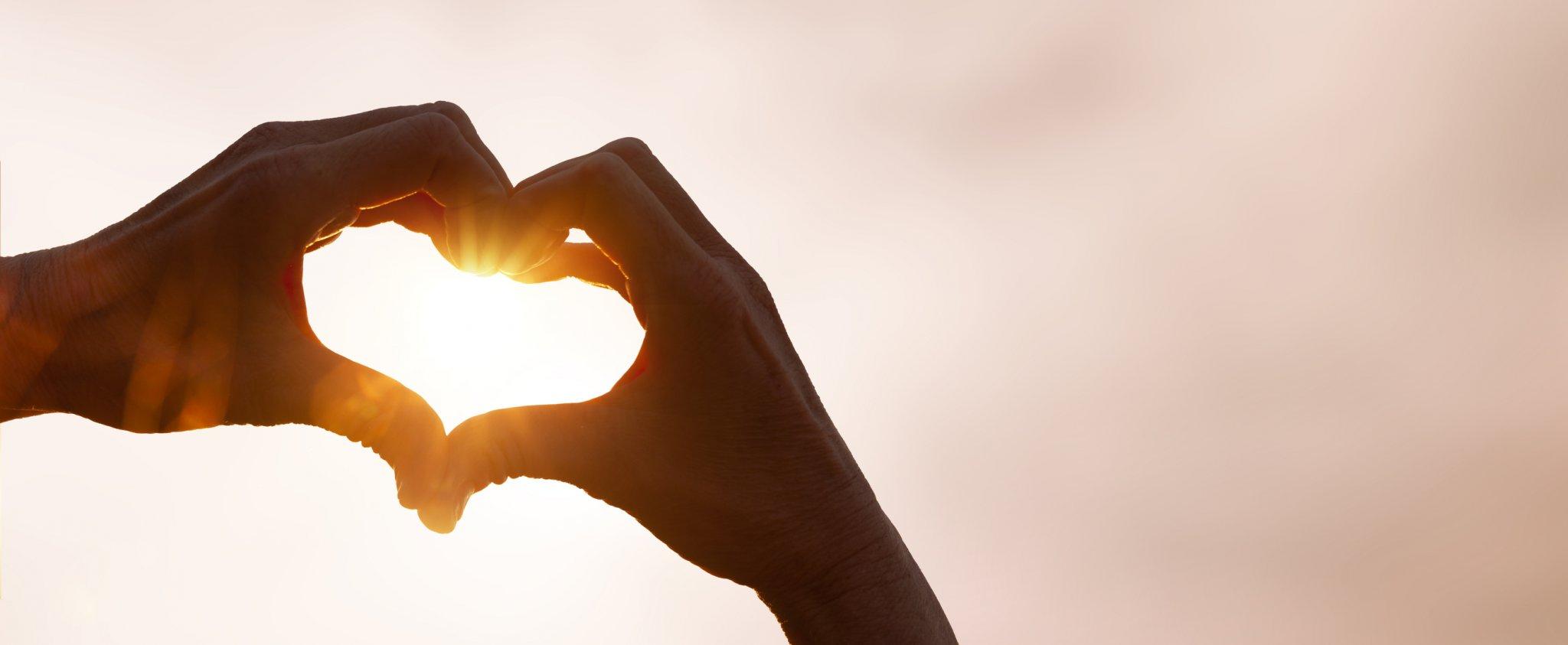 https://baptist.org.md/ru/wp-content/uploads/2022/07/iStock-1210582518-2048x843-1.jpg